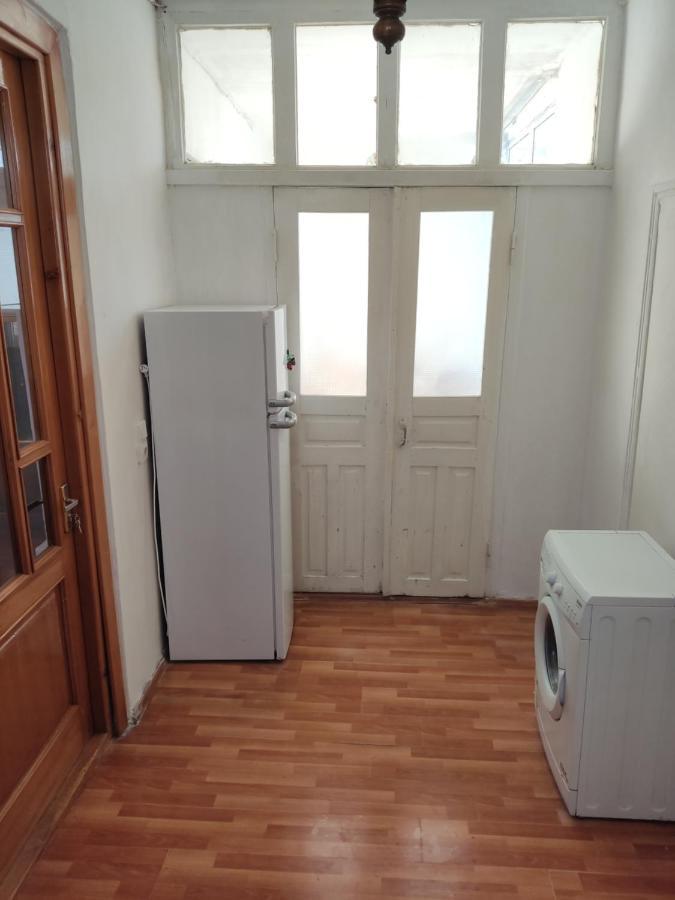 Vintage Door Tbilisi Lägenhet Exteriör bild